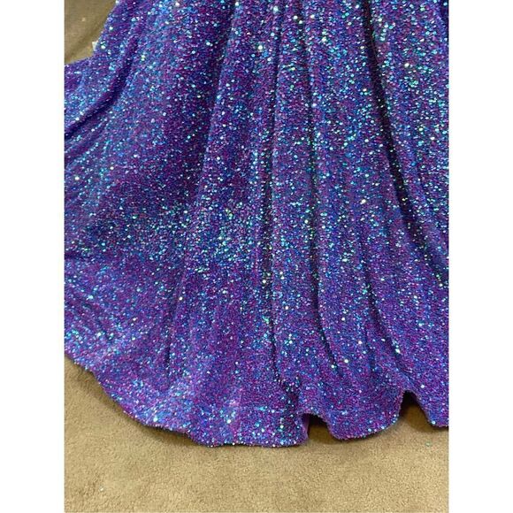 Amarra Sequin Purple Formal Gown Size 6 - Picture 11 of 16
